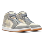 ⁦Air Jordan 1 Mid SE Coconut Milk⁩ – תמונה ⁦2⁩