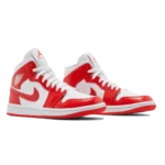 ⁦Air Jordan 1 Mid Habanero Red White⁩ – תמונה ⁦2⁩