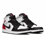 ⁦Air Jordan 1 Mid SE "Red Black Toe" White Black Grey Gym Red⁩ – תמונה ⁦2⁩