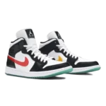 ⁦Air Jordan 1 Mid "Alternate Swoosh" Black University Red White Green⁩ – תמונה ⁦2⁩