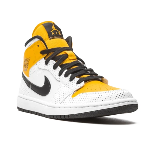 ⁦Air Jordan 1 Mid "Perforated" White University Gold⁩ – תמונה ⁦2⁩