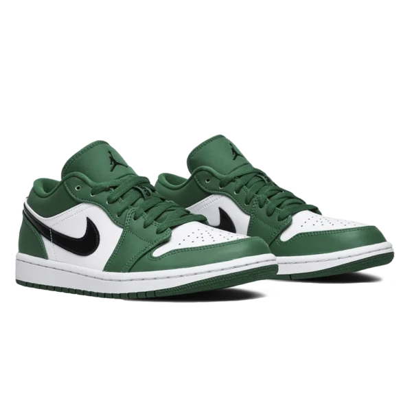 ⁦Air Jordan 1 Low Pine Green Black White⁩ – תמונה ⁦2⁩