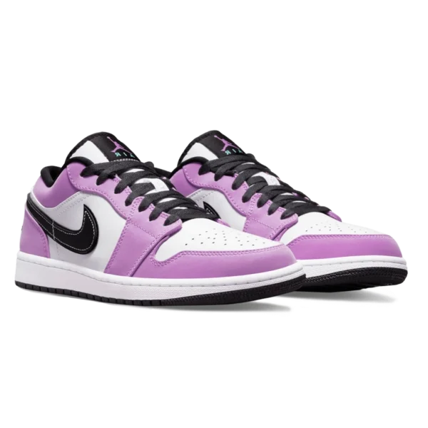 ⁦Air Jordan 1 Low SE Violet Shock⁩ – תמונה ⁦2⁩