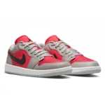 ⁦Air Jordan 1 Low Light Iron Ore Siren Red⁩ – תמונה ⁦2⁩