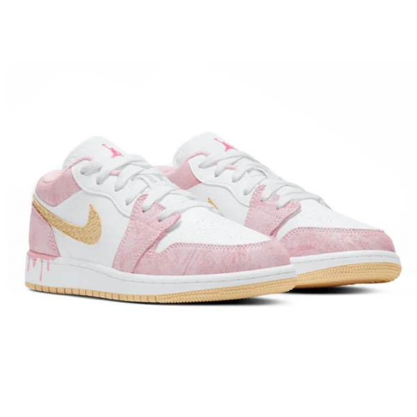 ⁦Air Jordan 1 Low "Strawberry Ice Cream" Arctic Punch Vanilla White⁩ – תמונה ⁦2⁩