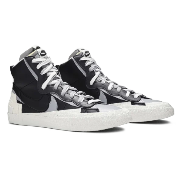 ⁦Nike Blazer Mid x Sacai Black Grey⁩ – תמונה ⁦2⁩