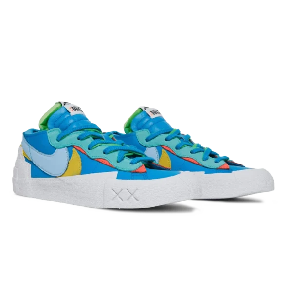 ⁦Nike Blazer Low x Sacai x KAWS Neptune Blue⁩ – תמונה ⁦2⁩