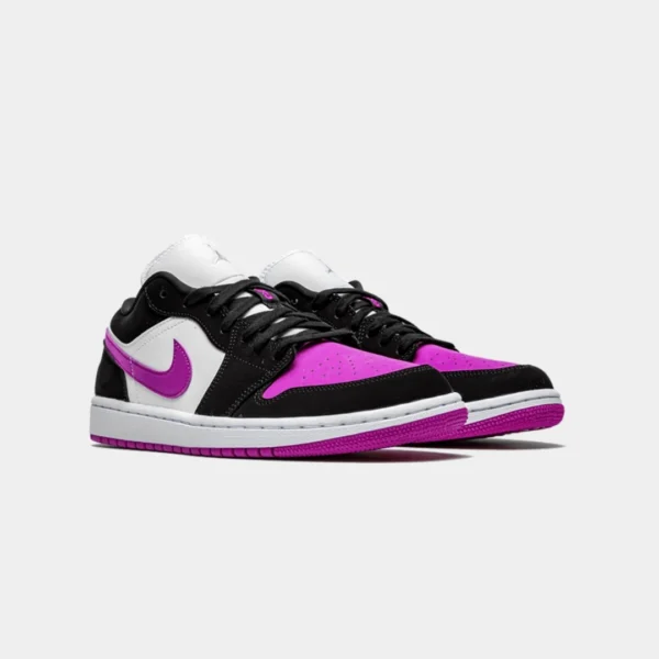 ⁦Air Jordan 1 Low Black Cactus Flower White⁩ – תמונה ⁦2⁩