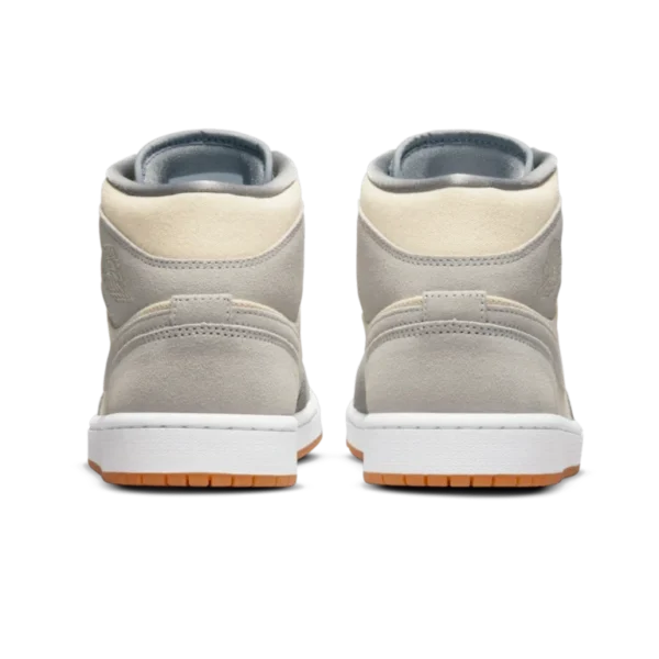 ⁦Air Jordan 1 Mid SE Coconut Milk⁩ – תמונה ⁦3⁩