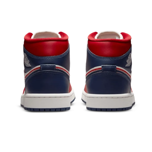 ⁦Air Jordan 1 Mid SE Gym Red Midnight Navy⁩ – תמונה ⁦3⁩
