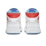⁦Air Jordan 1 Mid SE Sesame White Flash Crimson⁩ – תמונה ⁦3⁩