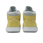⁦Air Jordan 1 Mid SE Grey Fog Lemon Wash White⁩ – תמונה ⁦3⁩