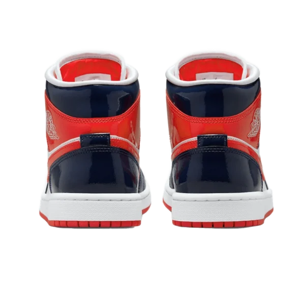 ⁦Air Jordan 1 Mid "Champ Colors" Midnight Navy University Red⁩ – תמונה ⁦3⁩
