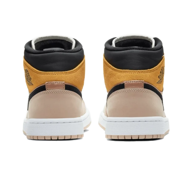 ⁦Air Jordan 1 Mid SE Particle Beige Metallic Red Bronze Black⁩ – תמונה ⁦3⁩