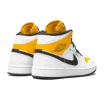 ⁦Air Jordan 1 Mid "Perforated" White University Gold⁩ – תמונה ⁦3⁩
