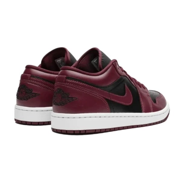 ⁦Air Jordan 1 Low SE Dark Beetroot Black White⁩ – תמונה ⁦3⁩