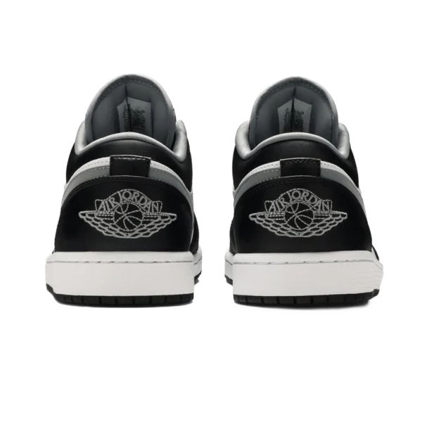 ⁦Air Jordan 1 Low Black Medium Grey White⁩ – תמונה ⁦3⁩