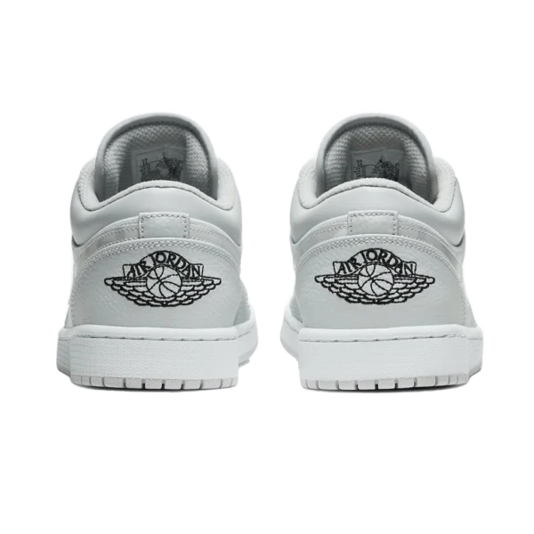⁦Air Jordan 1 Low “White Camo” White Photon Dust Grey Fog⁩ – תמונה ⁦3⁩