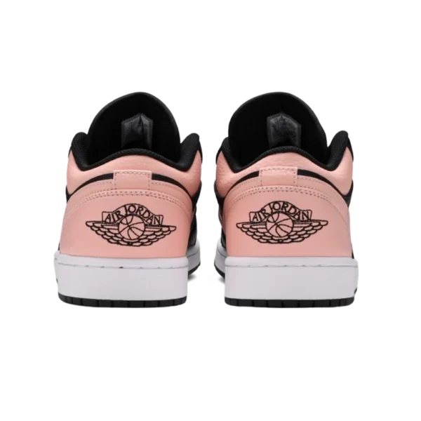 ⁦Air Jordan 1 Low Crimson Tint  Black Hyper Pink White⁩ – תמונה ⁦3⁩