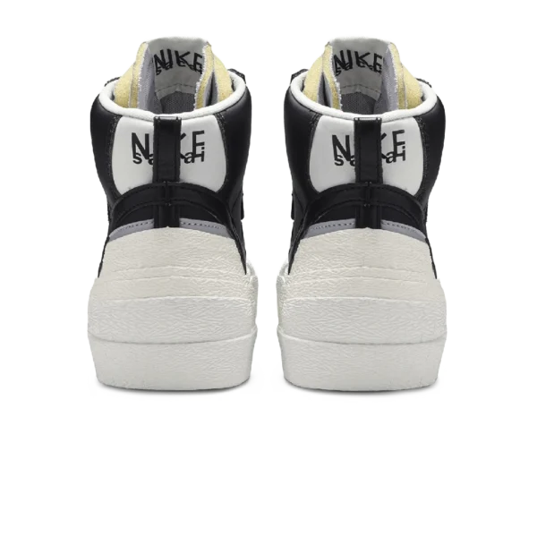 ⁦Nike Blazer Mid x Sacai Black Grey⁩ – תמונה ⁦3⁩