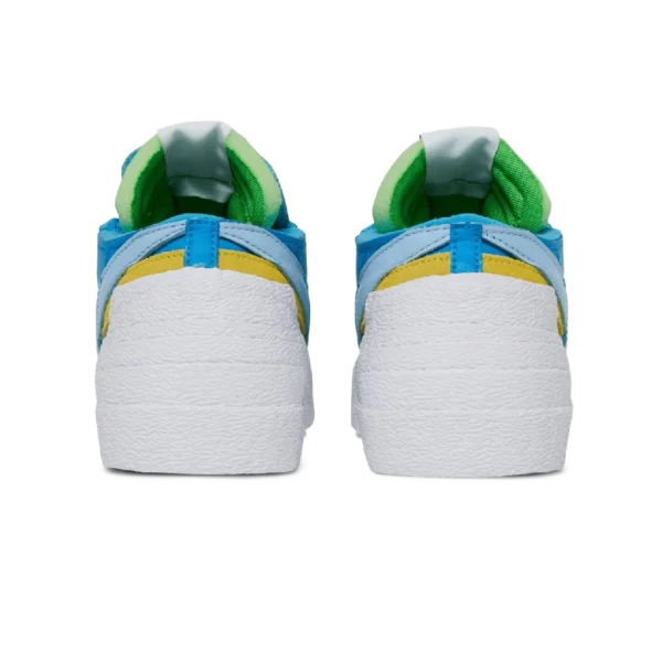 ⁦Nike Blazer Low x Sacai x KAWS Neptune Blue⁩ – תמונה ⁦3⁩
