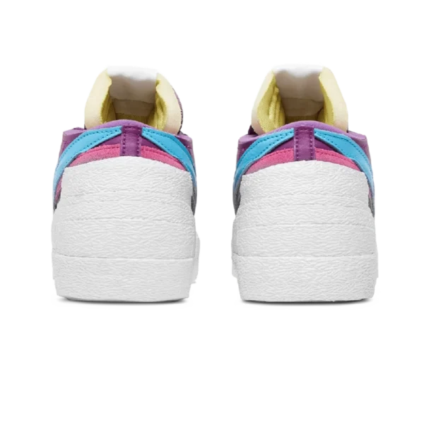 ⁦Nike Blazer Low x Sacai x KAWS Purple Dusk⁩ – תמונה ⁦3⁩