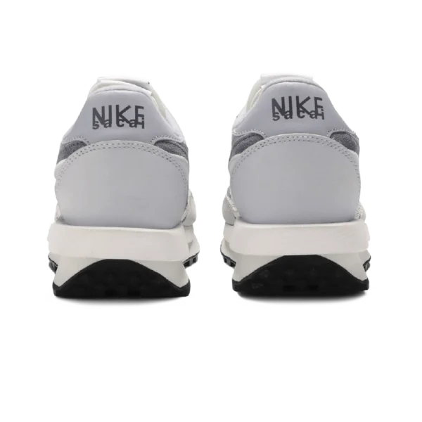 ⁦Nike LDV Waffle x Sacai Summit White⁩ – תמונה ⁦3⁩