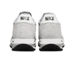 ⁦Nike LDV Waffle x Sacai x Fragment Design Light Smoke Grey⁩ – תמונה ⁦3⁩