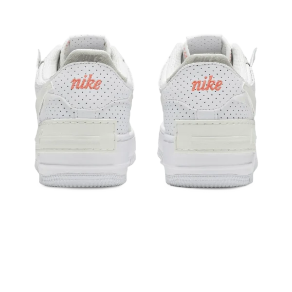 ⁦Nike Air Force 1 Shadow White Atomic Pink⁩ – תמונה ⁦3⁩