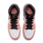 ⁦Air Jordan 1 Mid GS Pink Quartz DK Smoke White⁩ – תמונה ⁦4⁩