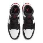 ⁦Air Jordan 1 Mid SE "Red Black Toe" White Black Grey Gym Red⁩ – תמונה ⁦4⁩