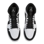 ⁦Air Jordan 1 Retro Mid "Tuxedo" White Black⁩ – תמונה ⁦4⁩