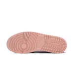 ⁦Air Jordan 1 Mid Crimson Tint⁩ – תמונה ⁦4⁩