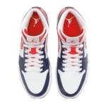⁦Air Jordan 1 Mid "Champ Colors" Midnight Navy University Red⁩ – תמונה ⁦4⁩