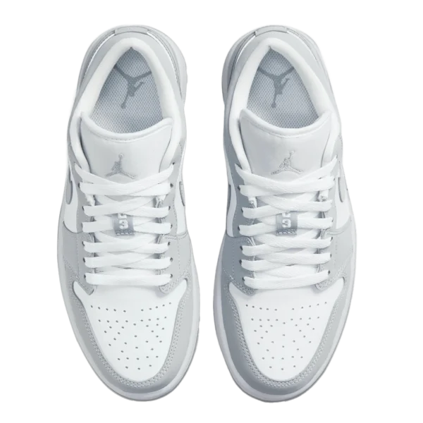 ⁦Air Jordan 1 Low White Wolf Grey⁩ – תמונה ⁦4⁩