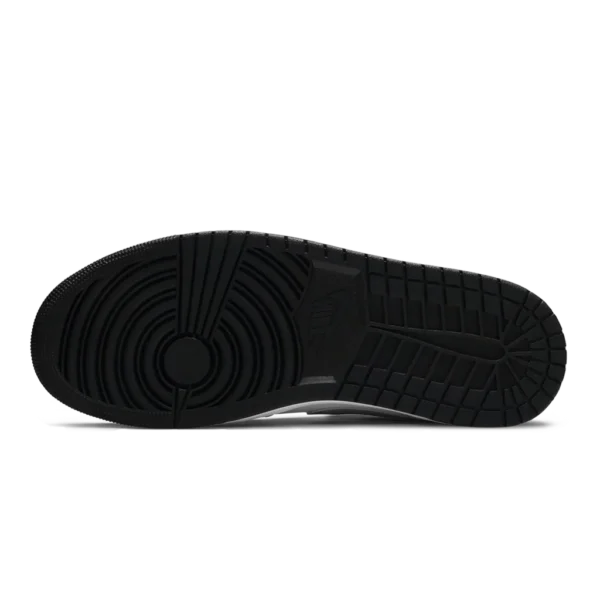 ⁦Air Jordan 1 Low Black Medium Grey White⁩ – תמונה ⁦4⁩