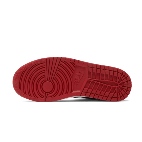 ⁦Air Jordan 1 Low "Bred Toe" Gym Red Black White⁩ – תמונה ⁦4⁩