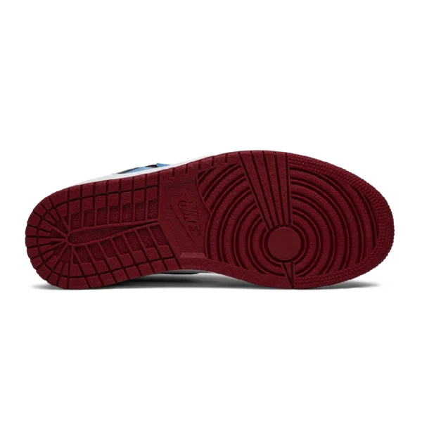 ⁦Air Jordan 1 Retro High OG "Fearless" White University Blue Varsity Red⁩ – תמונה ⁦4⁩