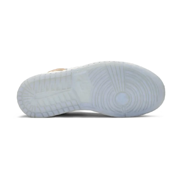 ⁦Air Jordan 1 High Retro Mushroom⁩ – תמונה ⁦4⁩