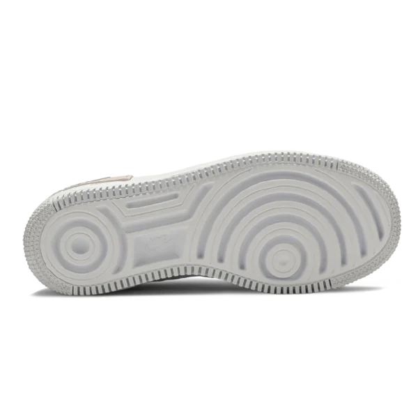 ⁦Nike Air Force 1 Shadow SE Spruce Aura⁩ – תמונה ⁦4⁩