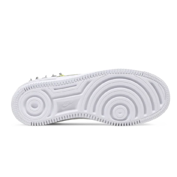 ⁦Nike Air Force 1 Shadow SE Pale Ivory Light Zitron⁩ – תמונה ⁦4⁩