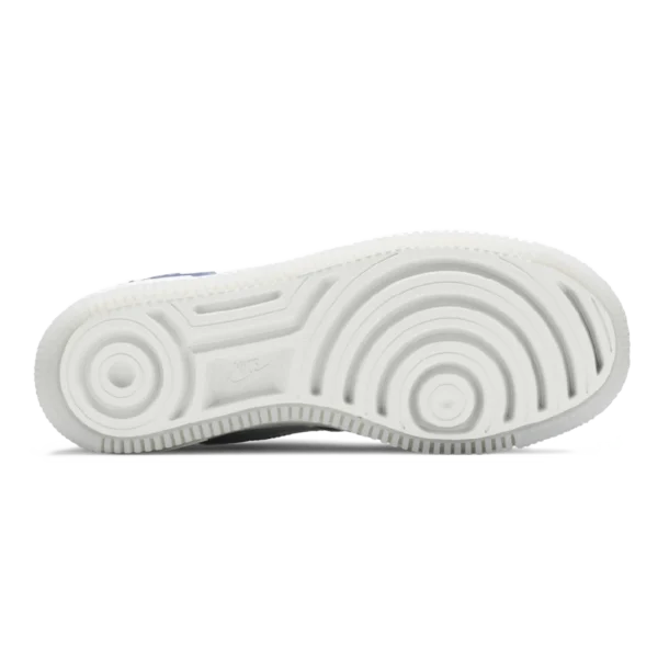 ⁦Nike Air Force 1 Shadow SE World Indigo⁩ – תמונה ⁦4⁩