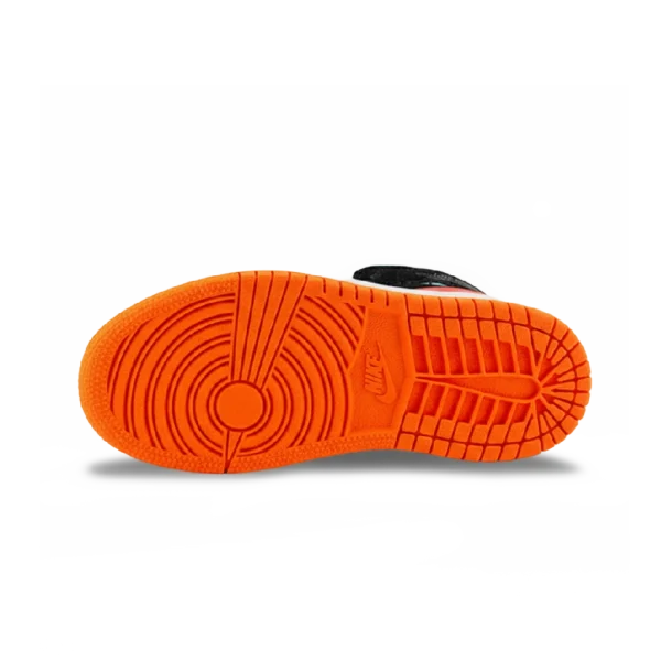 ⁦Air Jordan 1 Mid Candy Black Total Orange⁩ – תמונה ⁦4⁩
