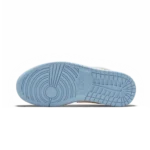⁦Air Jordan 1 Low White Flash Crimson Psychic Blue Sesame⁩ – תמונה ⁦5⁩