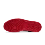 ⁦Air Jordan 1 Low "Reverse Bred" Black Gym Red⁩ – תמונה ⁦5⁩