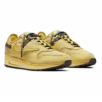 ⁦Nike Air Max Saturn Gold⁩ – תמונה ⁦2⁩