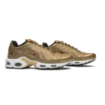 ⁦Nike Air Max Plus Metallic Gold⁩ – תמונה ⁦2⁩