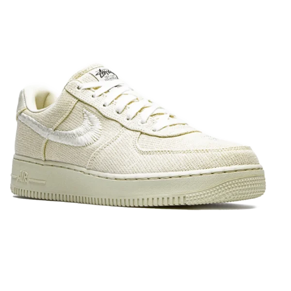 ⁦Nike Air Force 1 Low x Stüssy "Fossil"⁩ – תמונה ⁦2⁩