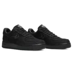 ⁦Nike Air Force 1 x Stüssy "Triple Black"⁩ – תמונה ⁦2⁩