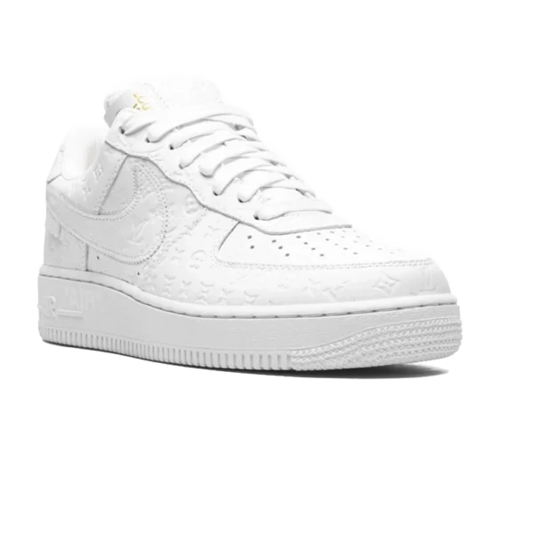 ⁦Nike Air Force 1 Low x Louis Vuitton "White"⁩ – תמונה ⁦2⁩